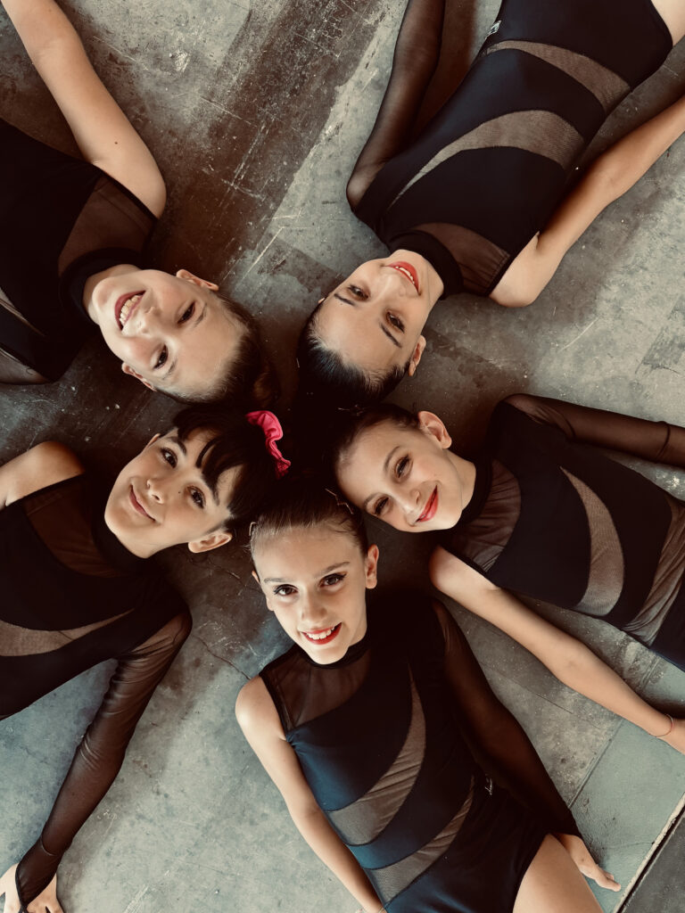 Ginnastica Ritmica a Chivasso e dintorni: corsi per bambini e bambine dai 3 anni in su