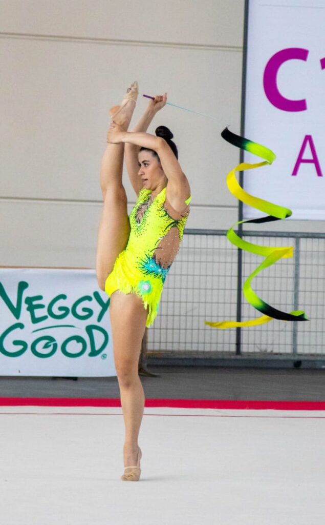 Ginnastica Artistica a Chivasso? Scopri l’alternativa completa: la Ginnastica Ritmica